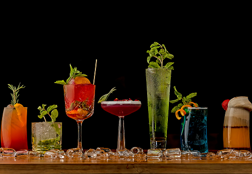 Cocktails & Mocktails